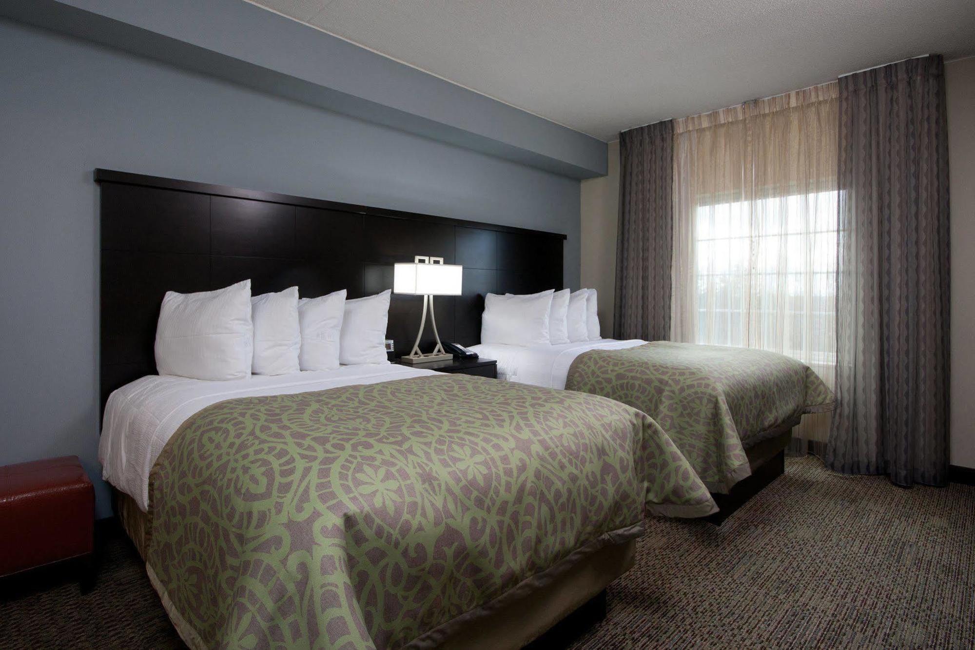 Staybridge Buffalo-amherst By Ihg Hotel 3*
