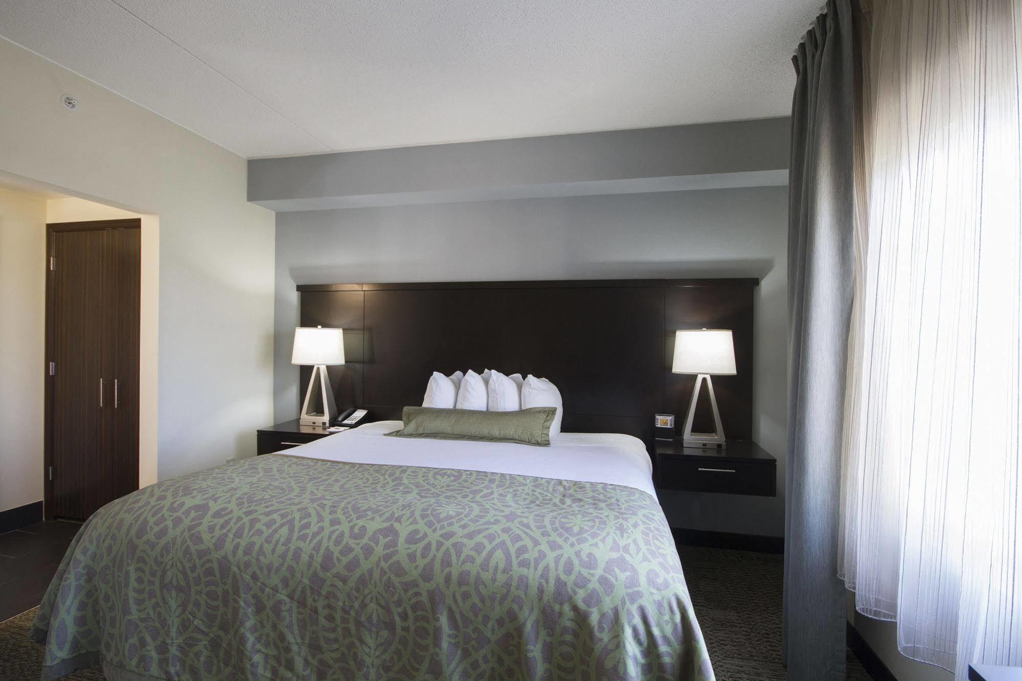 Hotel Staybridge Buffalo-amherst By Ihg 3*